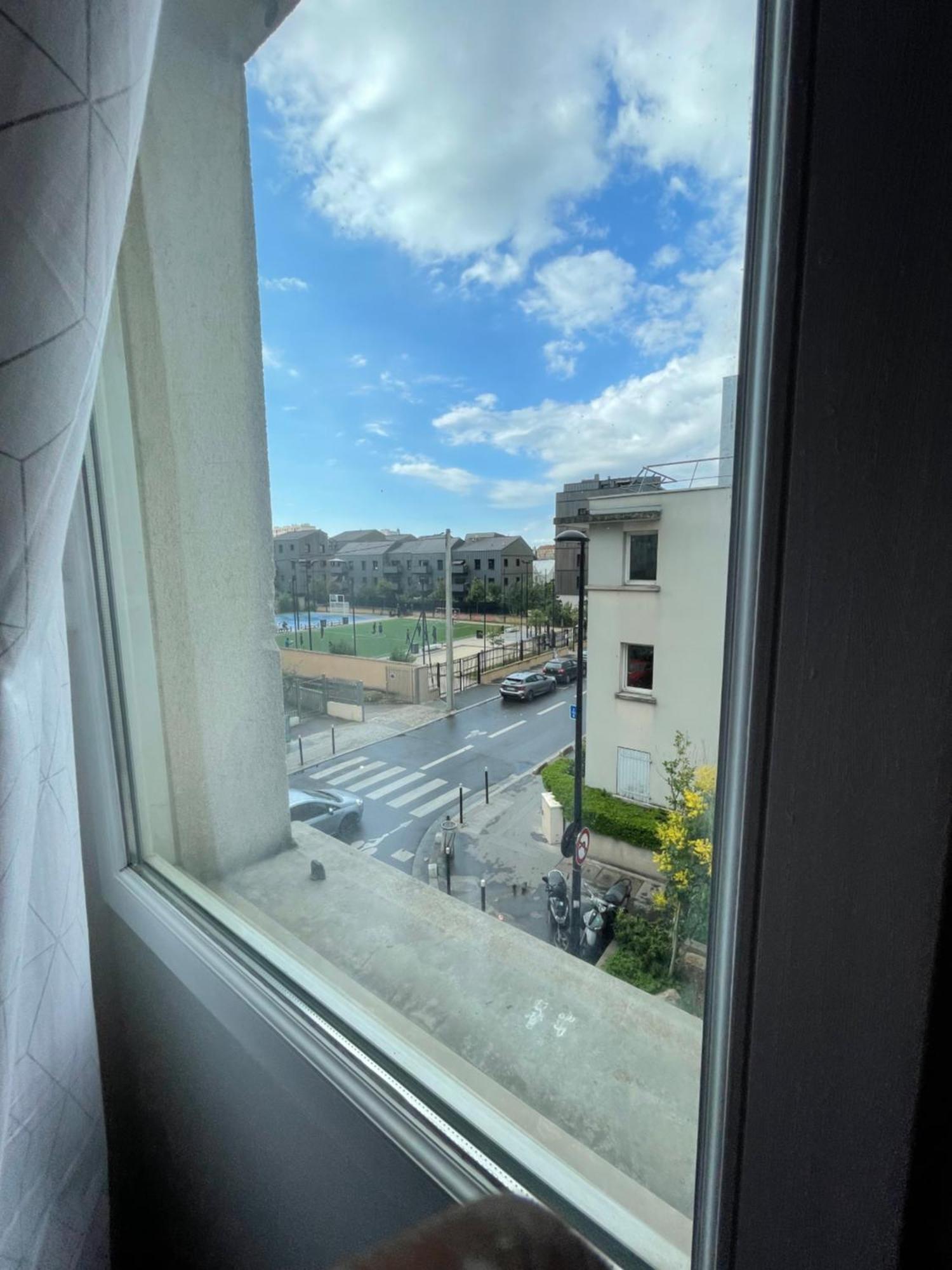 Jolie Chambre Proche De Paris Et Sa Peripherie Aubervilliers Exterior foto