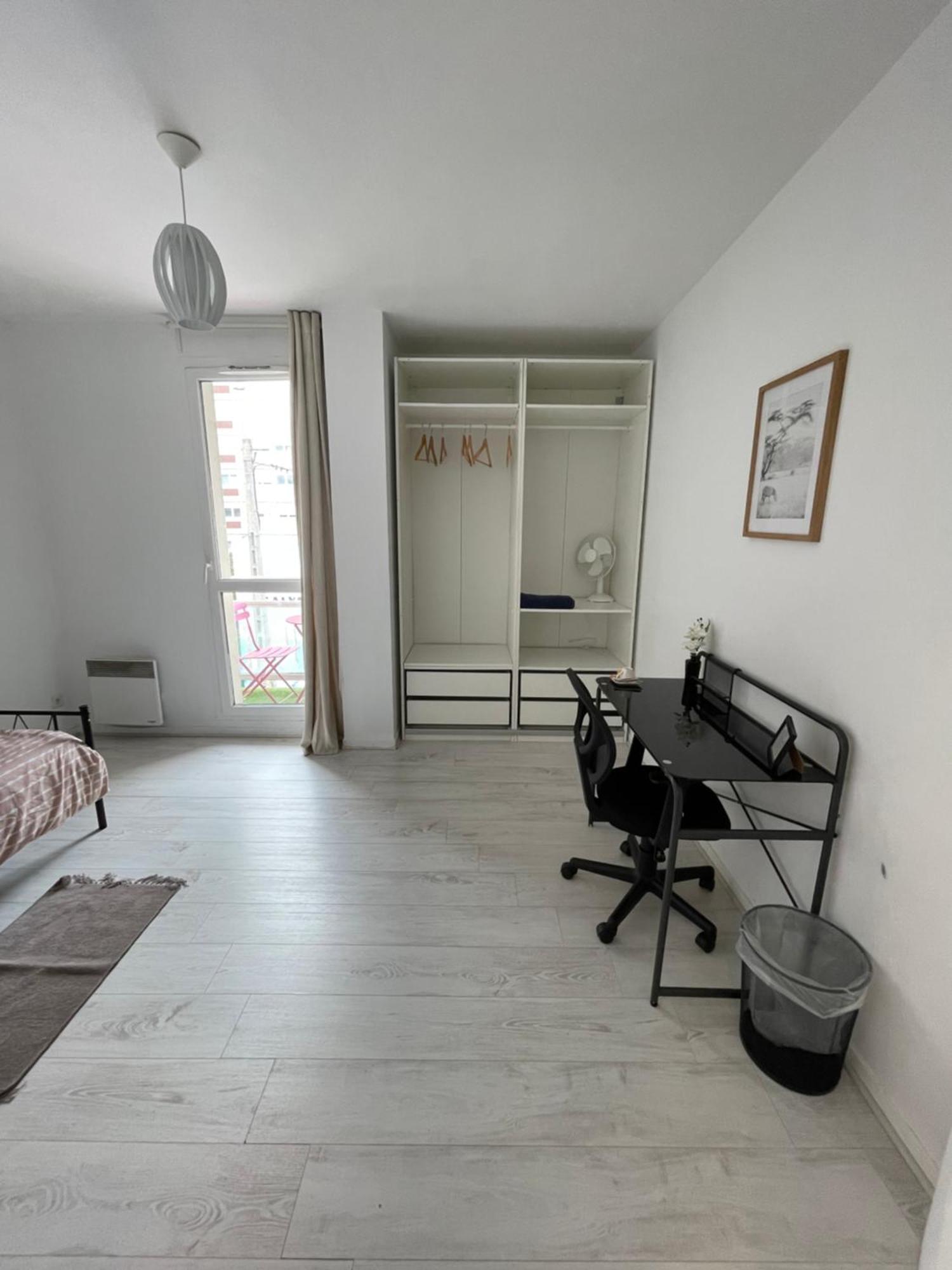 Jolie Chambre Proche De Paris Et Sa Peripherie Aubervilliers Exterior foto