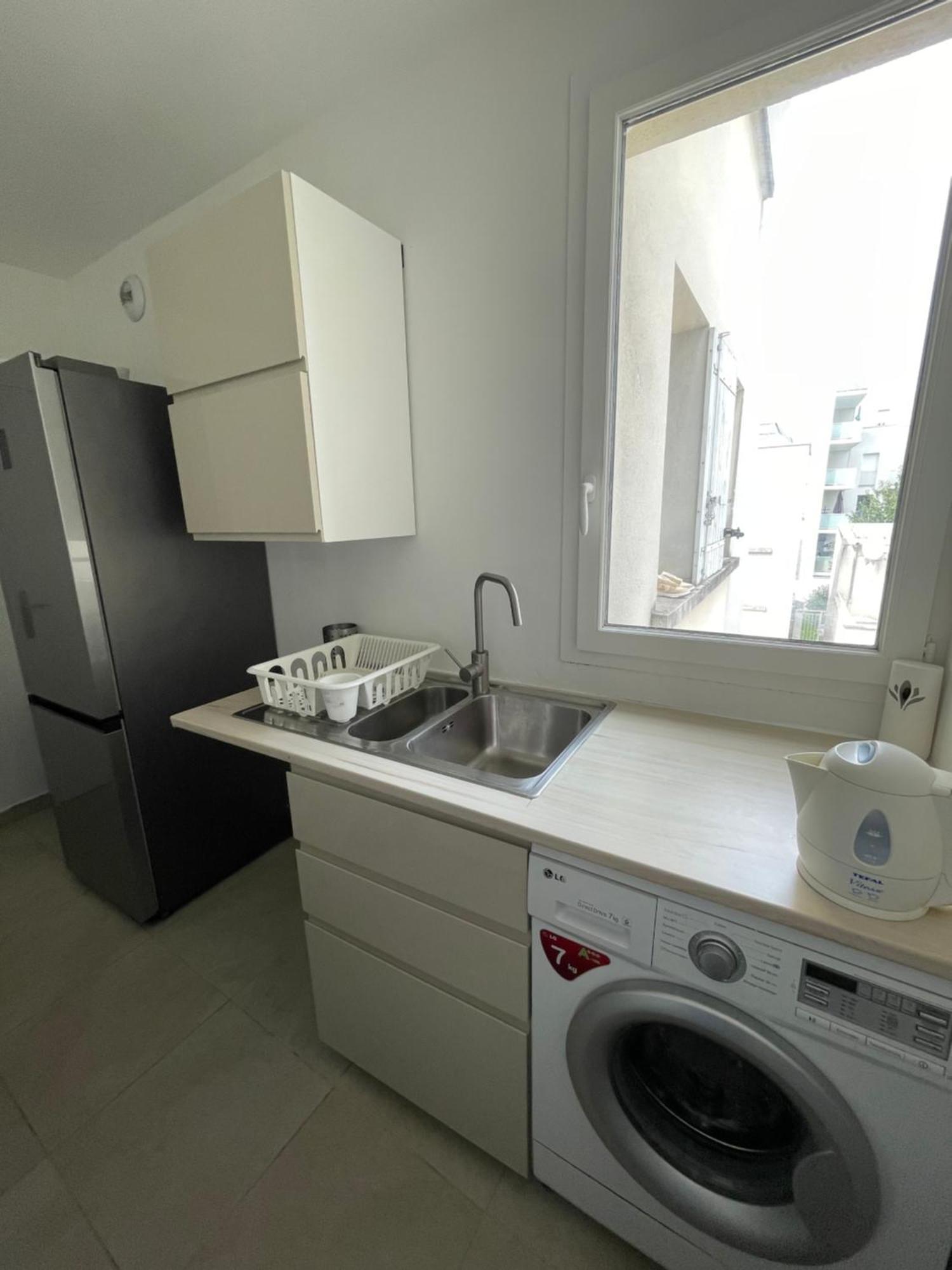 Jolie Chambre Proche De Paris Et Sa Peripherie Aubervilliers Exterior foto